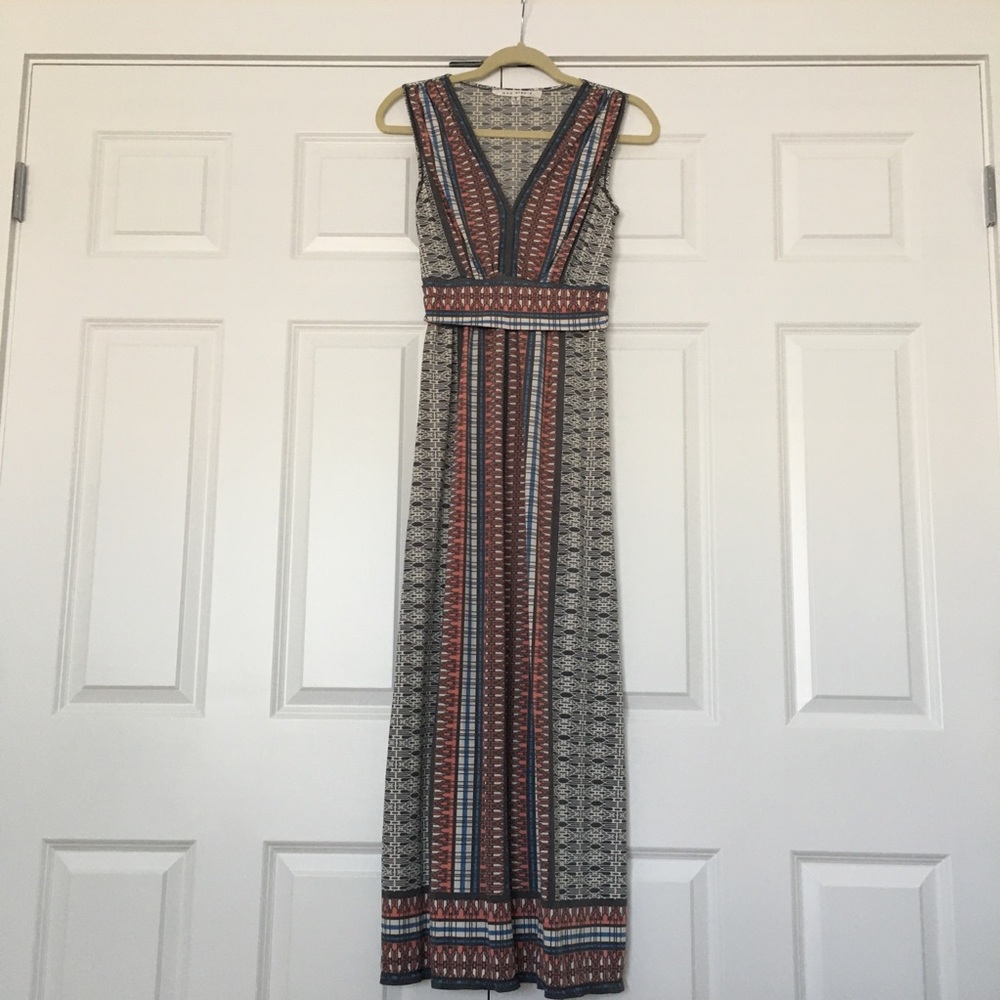 Max Studio Sleeveless Maxi Dress